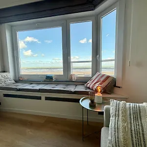  Apartment La Brise Et La Mer- Frontaal Zeezicht! Belgien
